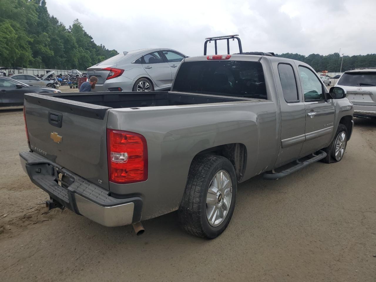 1GCRCSE0XDZ103415 2013 Chevrolet Silverado C1500 Lt