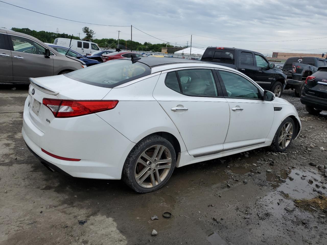 5XXGR4A65DG147269 2013 Kia Optima Sx