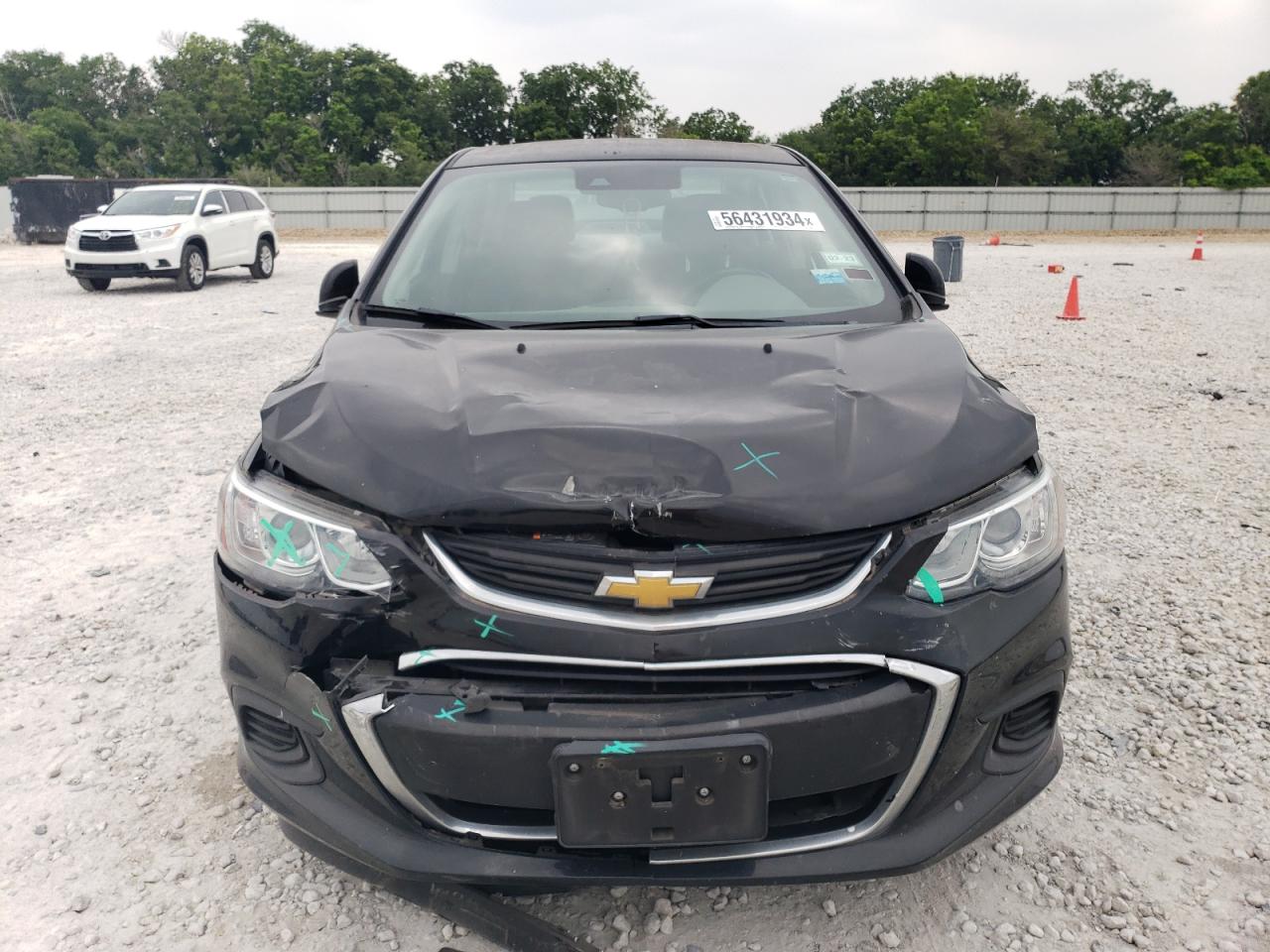 2018 Chevrolet Sonic Lt vin: 1G1JD5SH8J4100228