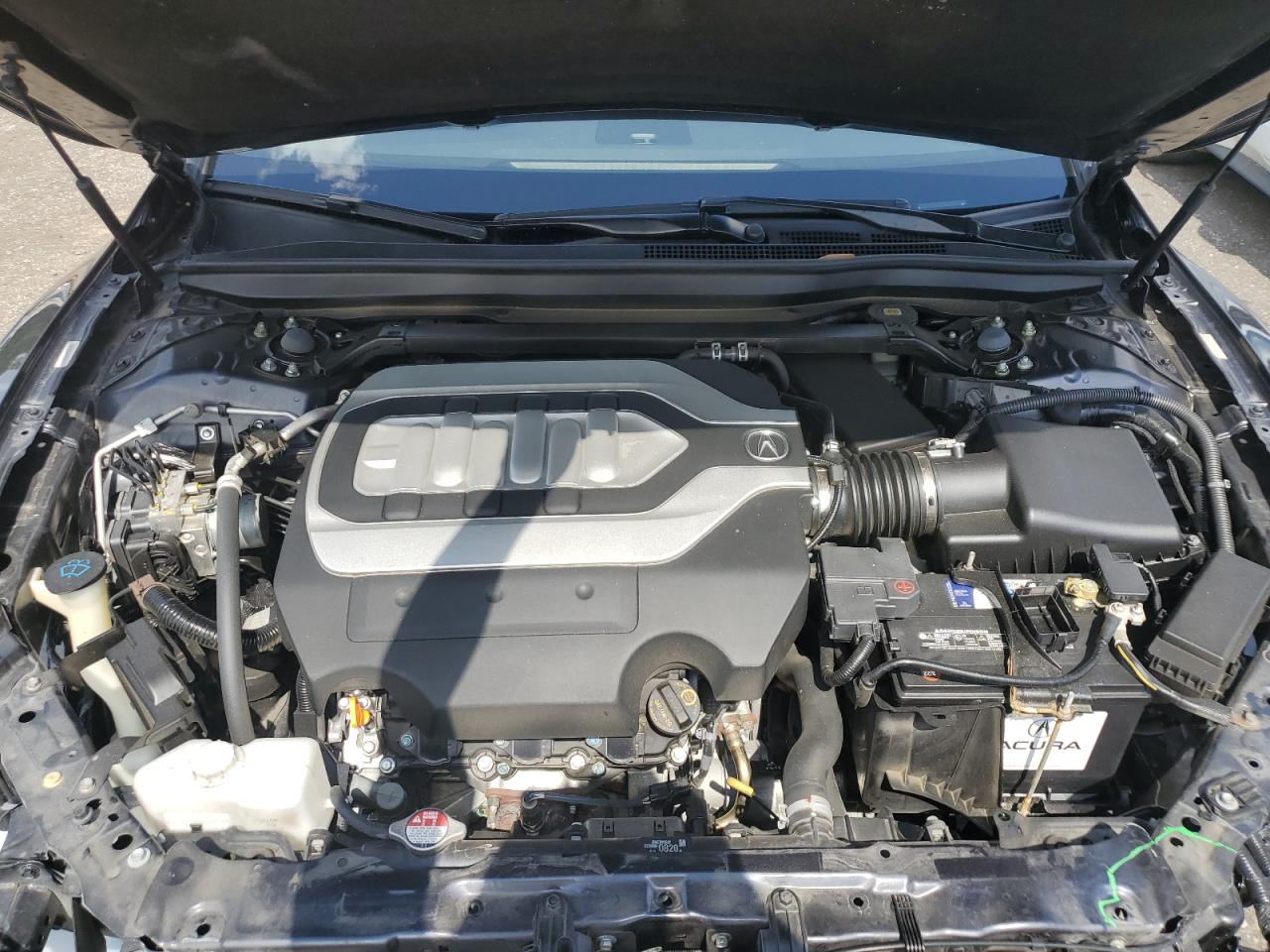 JH4KC1F34EC002250 2014 Acura Rlx