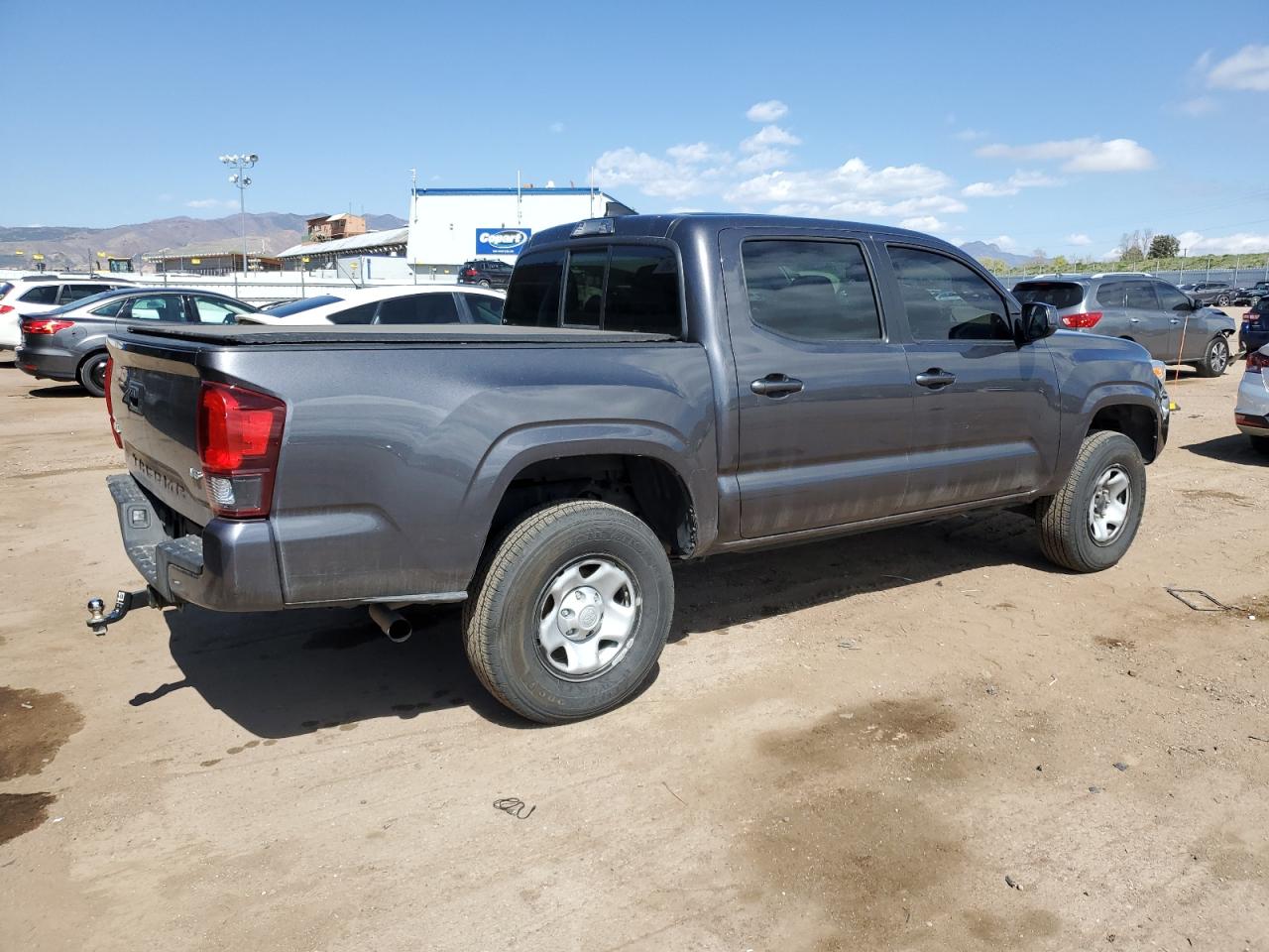 5TFCZ5AN5JX129628 2018 Toyota Tacoma Double Cab