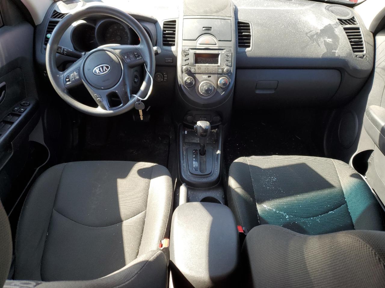 KNDJT2A23A7039231 2010 Kia Soul +