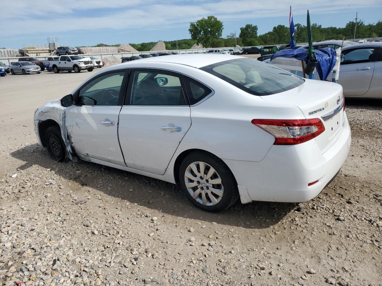 2015 Nissan Sentra S vin: 3N1AB7AP1FY286493