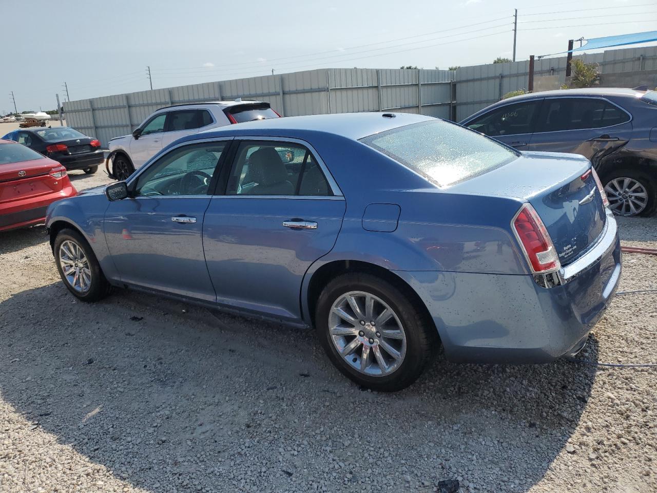 2C3CA5CG9BH583168 2011 Chrysler 300 Limited