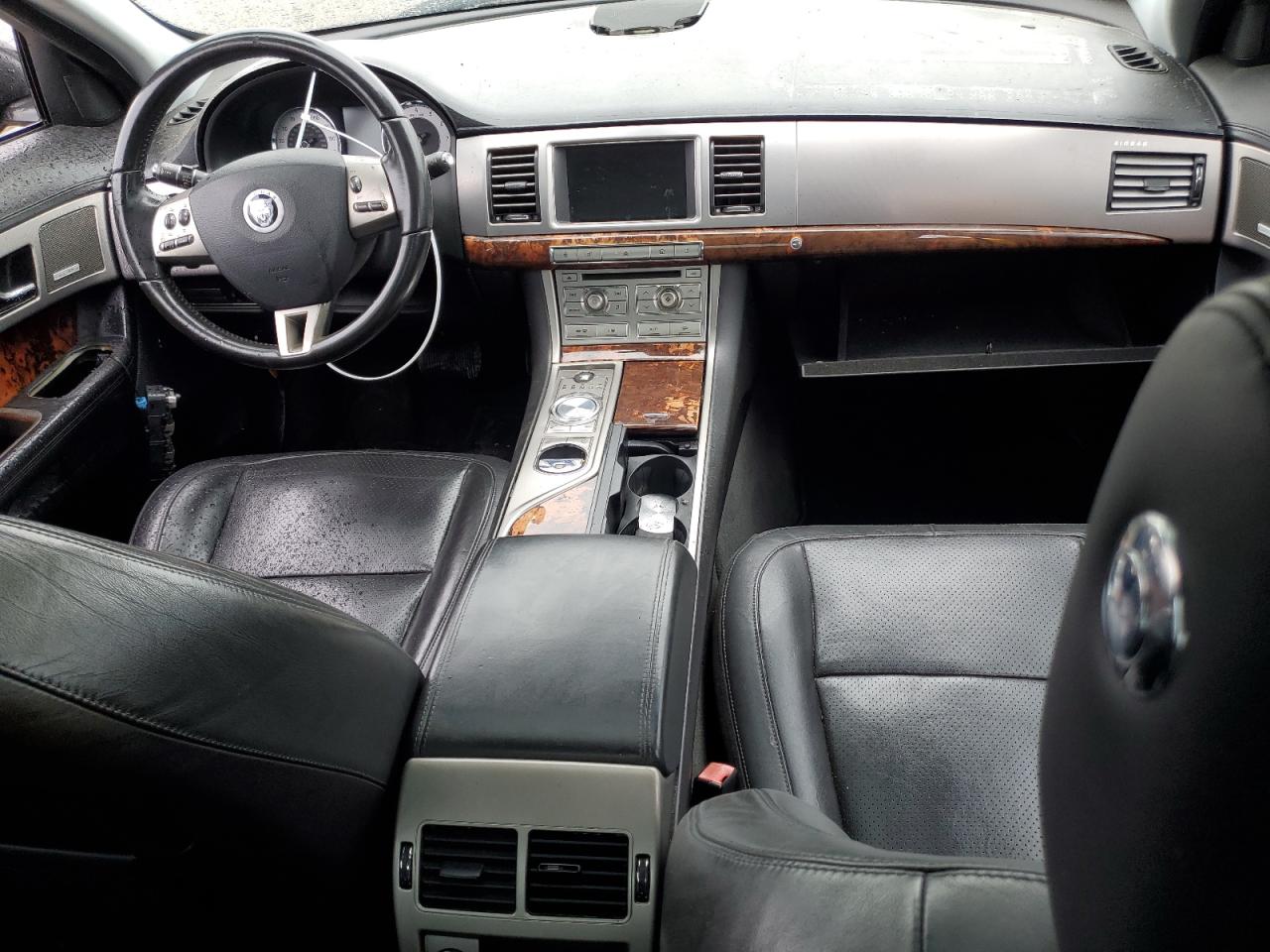 SAJWA0GB5BLS01314 2011 Jaguar Xf Premium