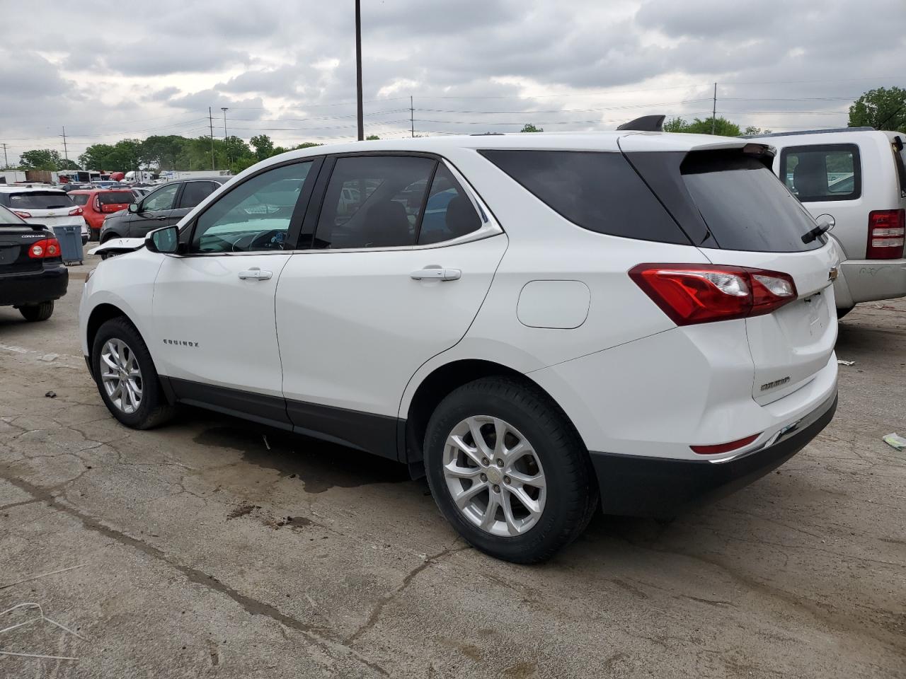 3GNAXJEV9JS545013 2018 Chevrolet Equinox Lt