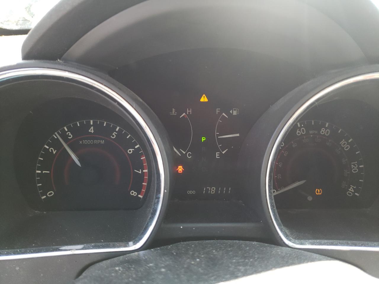 5TDDK3EHXBS061965 2011 Toyota Highlander Limited