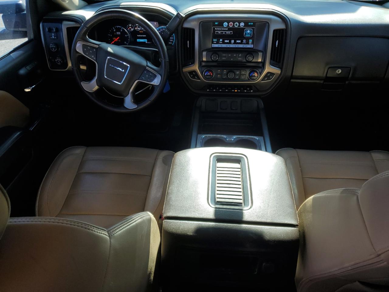 1GT12UEY9JF257239 2018 GMC Sierra K2500 Denali