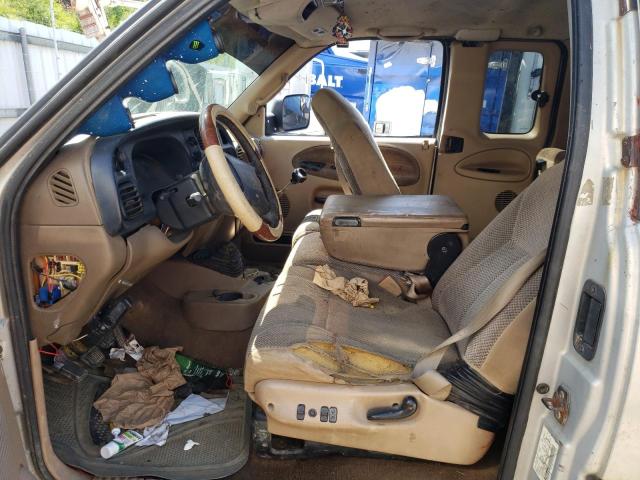 1998 Dodge Ram 1500 VIN: 3B7HF13Z1YG155617 Lot: 55260284