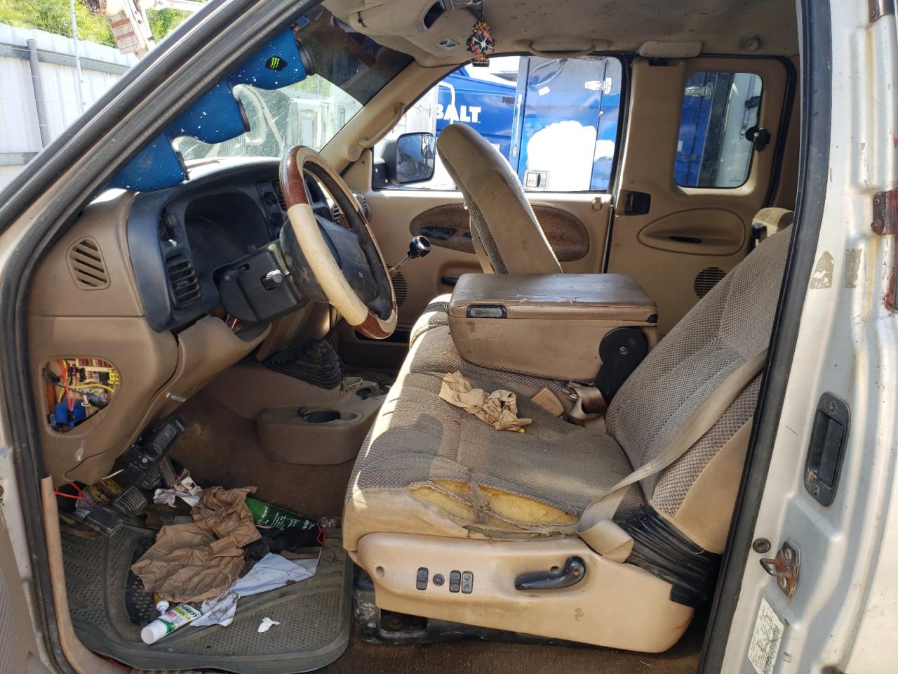 3B7HF13Z1YG155617 1998 Dodge Ram 1500