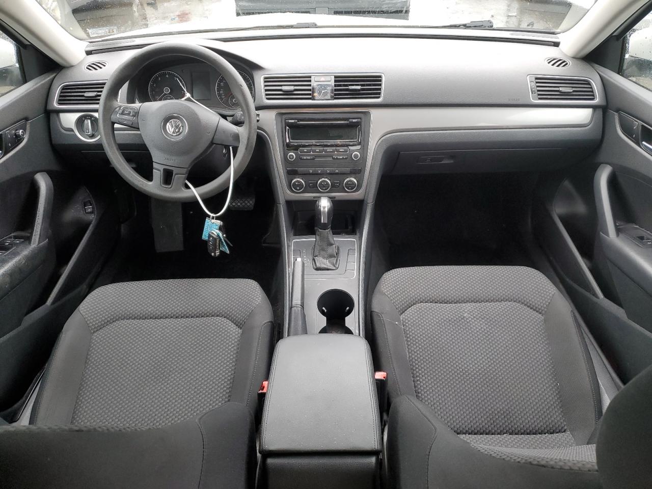 1VWAP7A36CC085265 2012 Volkswagen Passat S