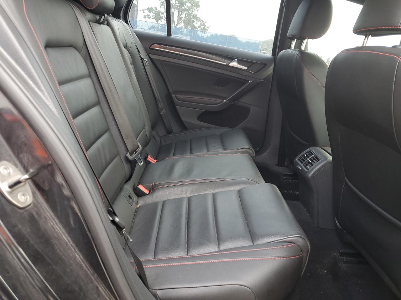 3VW547AU7GM064805 2016 Volkswagen Gti S/Se