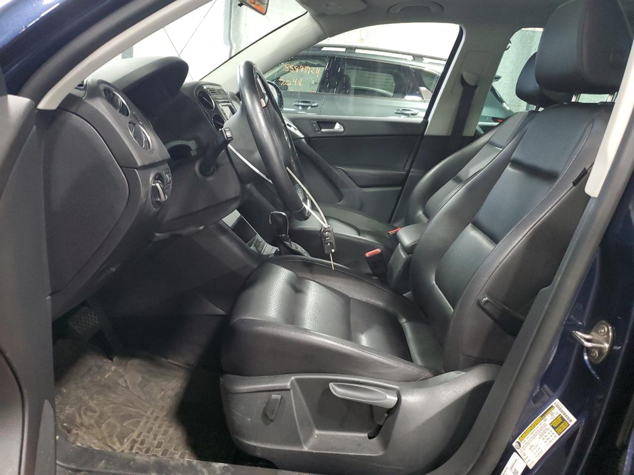 2013 Volkswagen Tiguan S vin: WVGBV3AX3DW611839