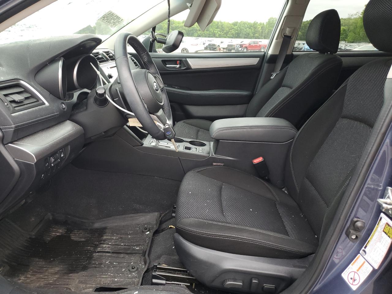 4S4BSADC5J3340995 2018 Subaru Outback 2.5I Premium