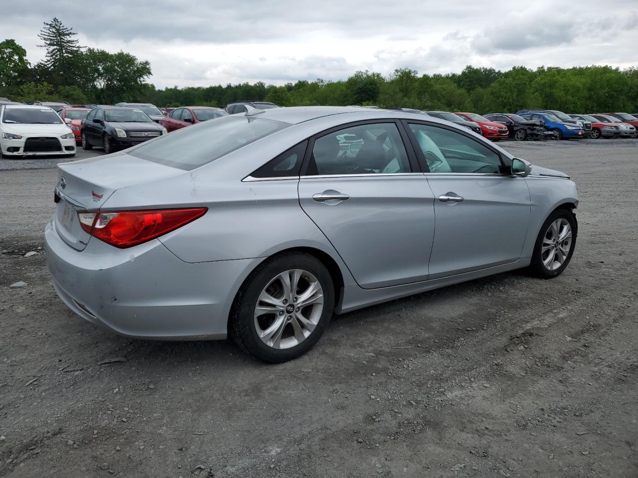 5NPEC4AC3BH002781 2011 Hyundai Sonata Se