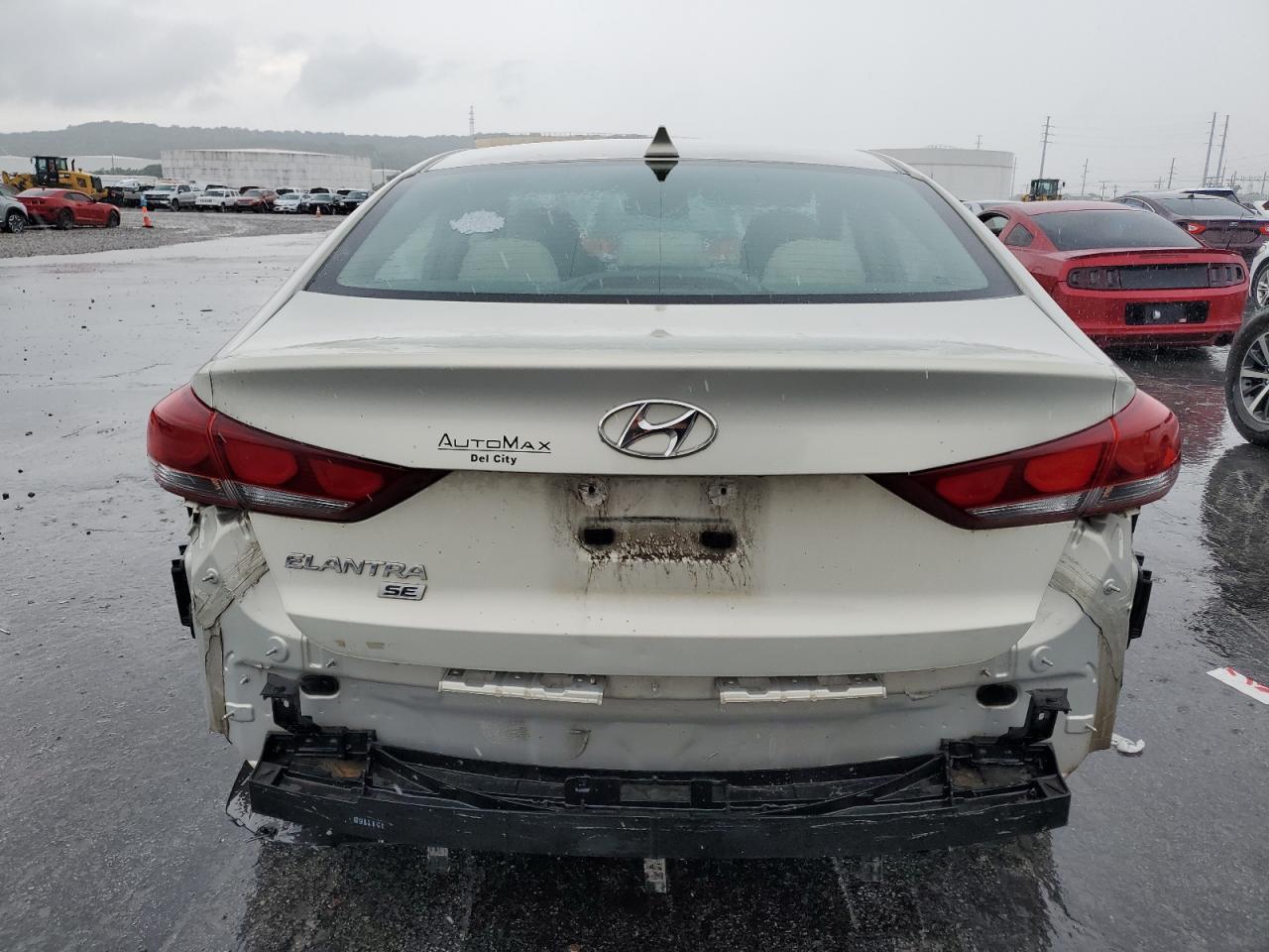 2017 Hyundai Elantra Se vin: KMHD74LF4HU093352