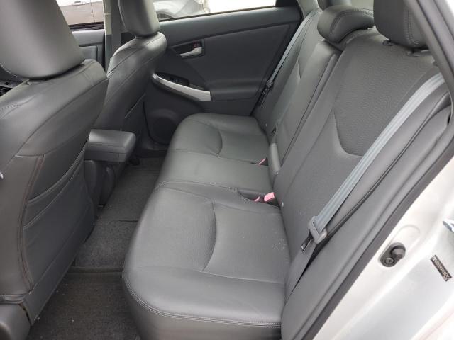 2010 Toyota Prius - Image 10
