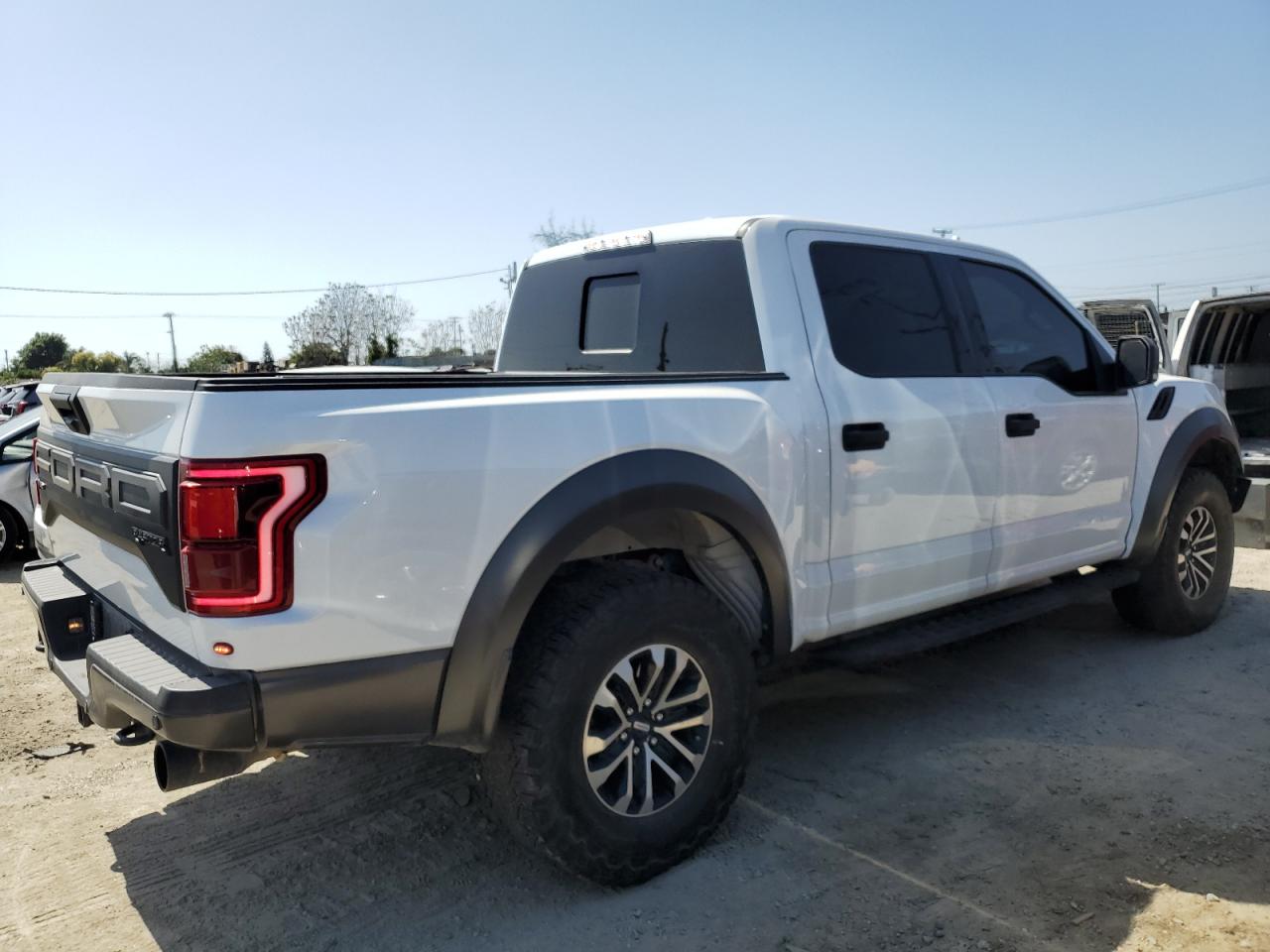 2020 Ford F150 Raptor vin: 1FTFW1RGXLFA94419