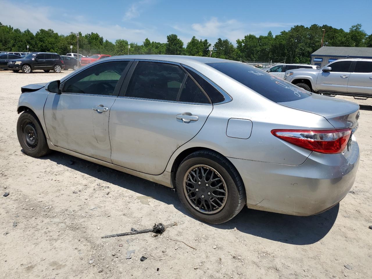 4T1BF1FK9GU536112 2016 Toyota Camry Le