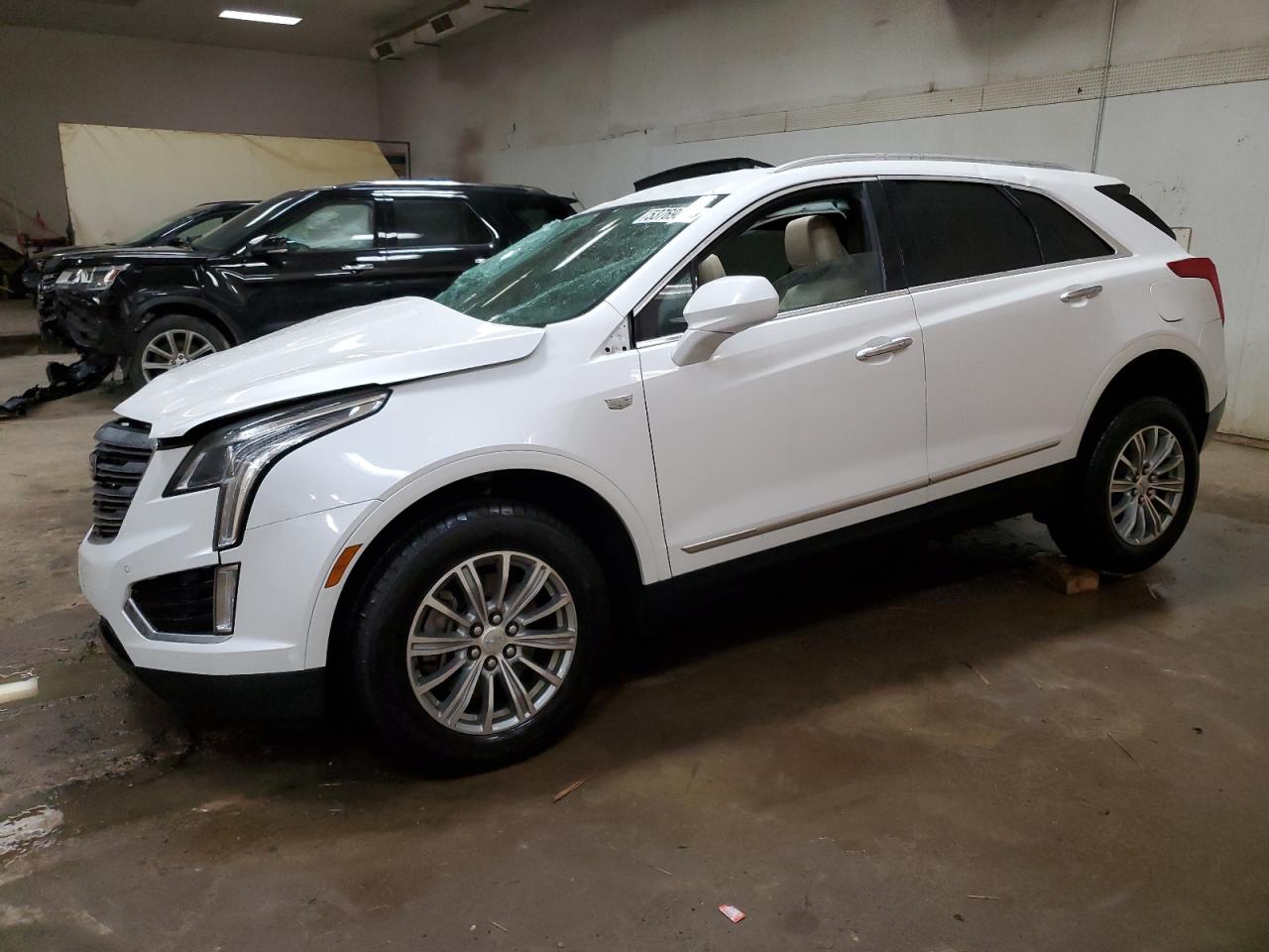 2017 Cadillac Xt5 Luxury vin: 1GYKNBRS5HZ315789