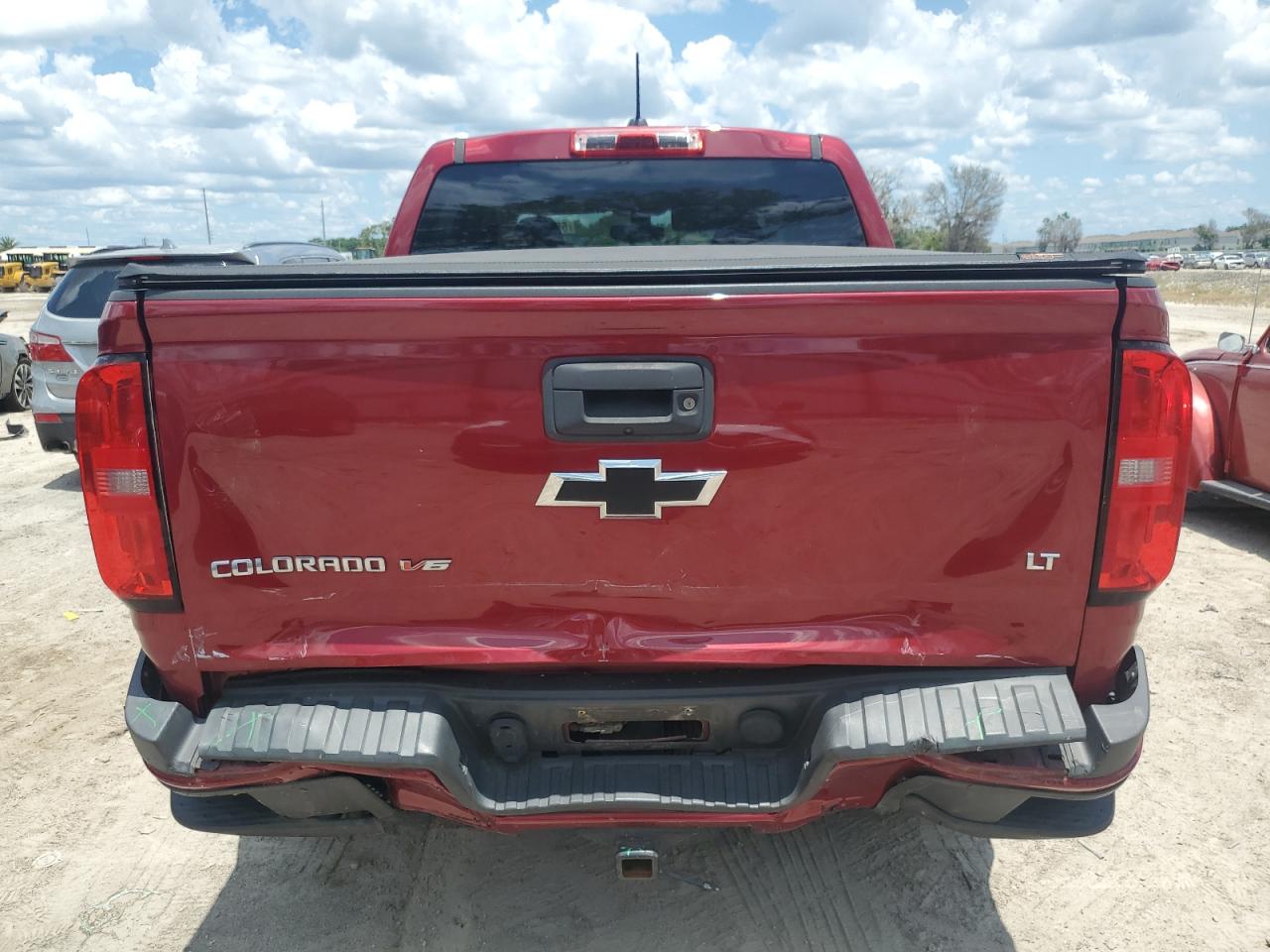 1GCGTCEN1J1150514 2018 Chevrolet Colorado Lt