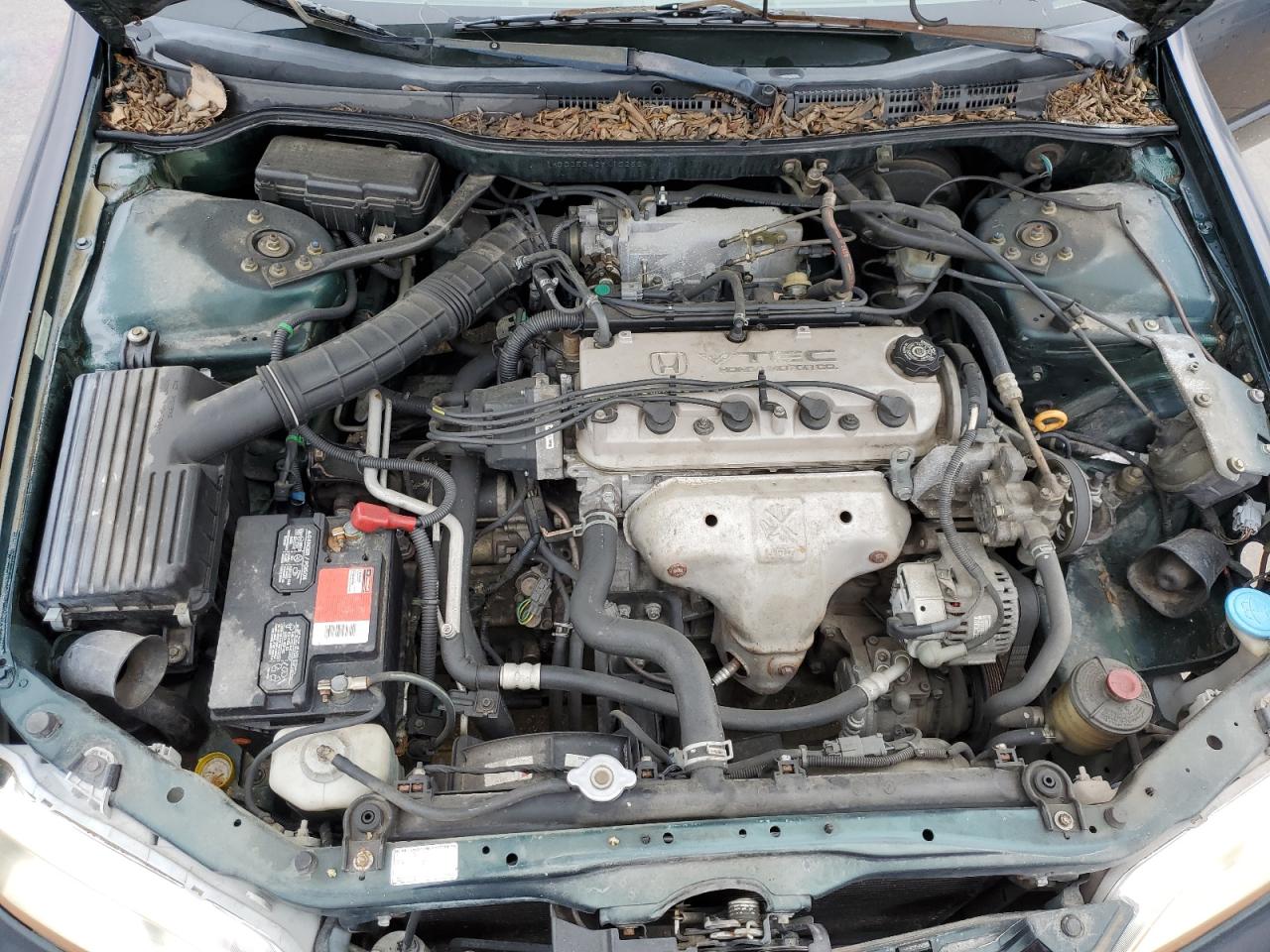 1HGCG5646YA102524 2000 Honda Accord Lx