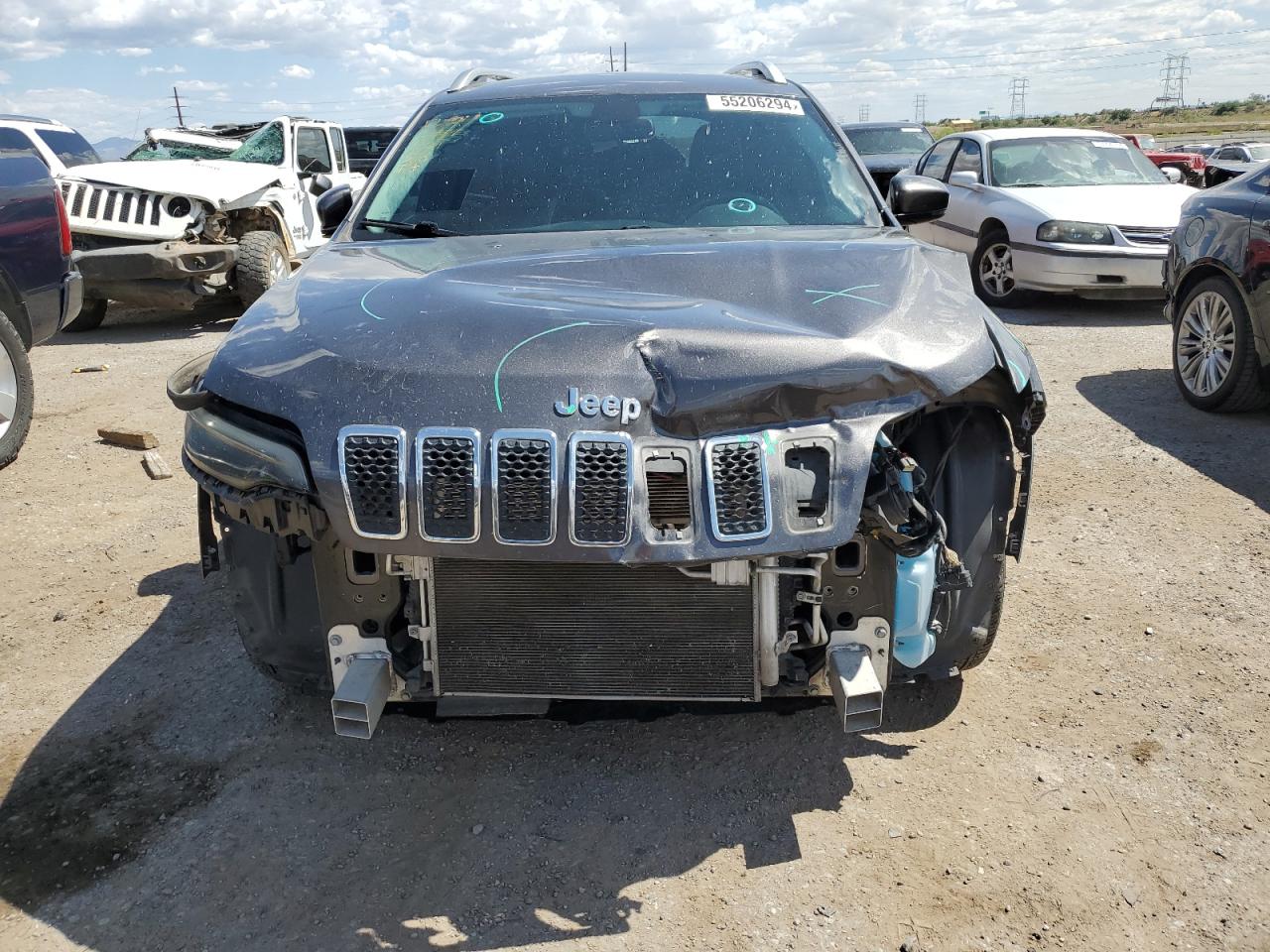 1C4PJLLB3KD262116 2019 Jeep Cherokee Latitude Plus