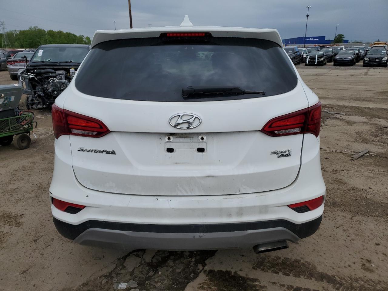 5NMZTDLB3HH000654 2017 Hyundai Santa Fe Sport