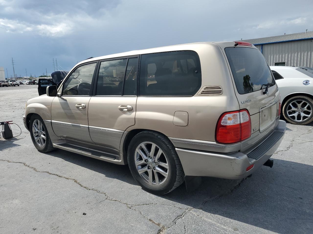 JT6HT00W2W0009572 1998 Lexus Lx 470