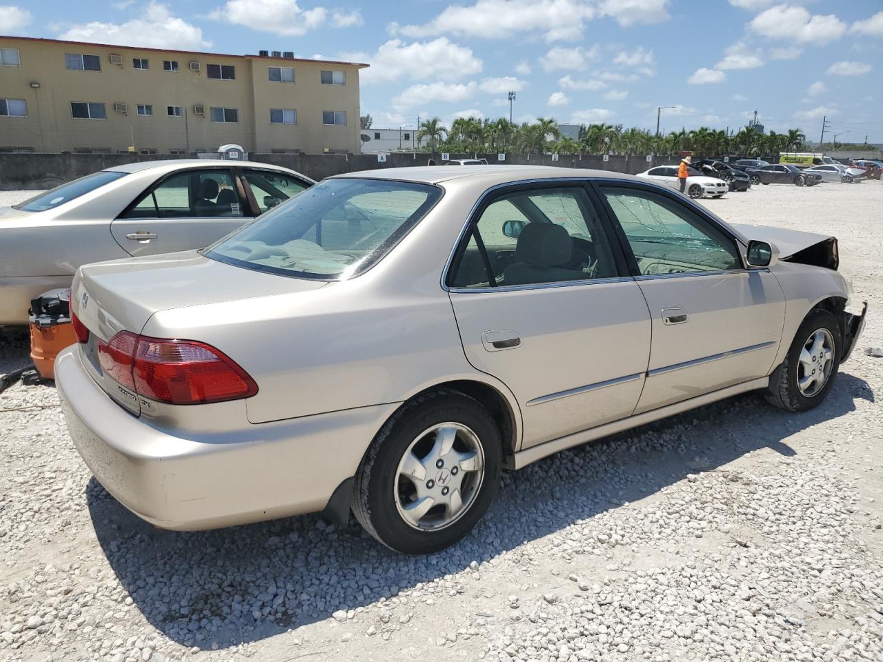 JHMCG5650YC034702 2000 Honda Accord Ex