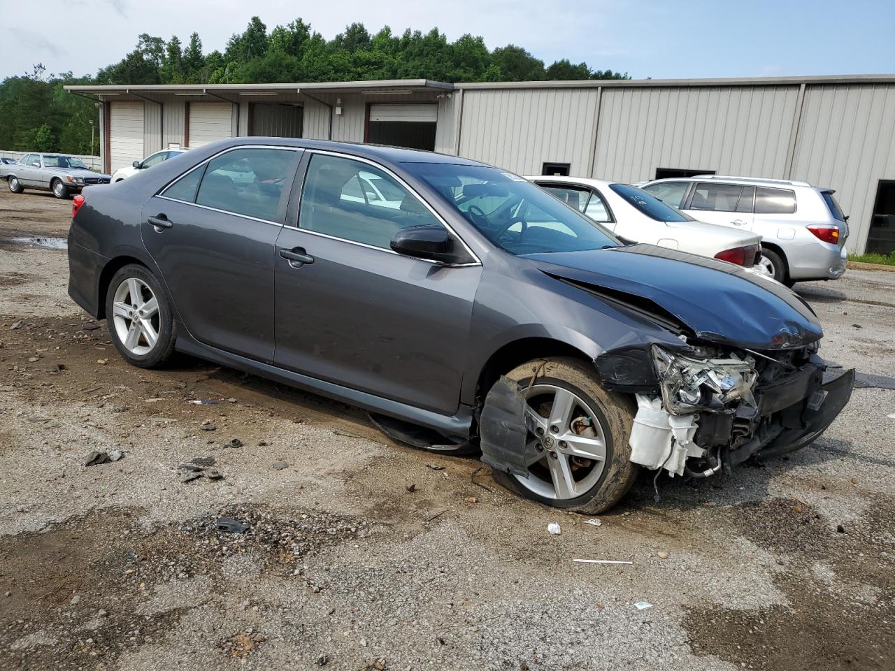 2014 Toyota Camry L vin: 4T1BF1FK6EU470700