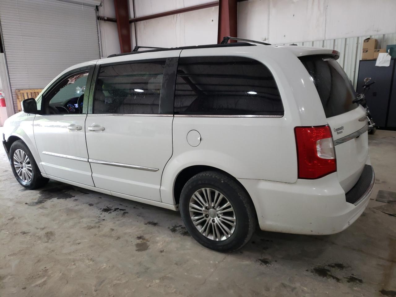 2C4RC1CG1ER168756 2014 Chrysler Town & Country Touring L