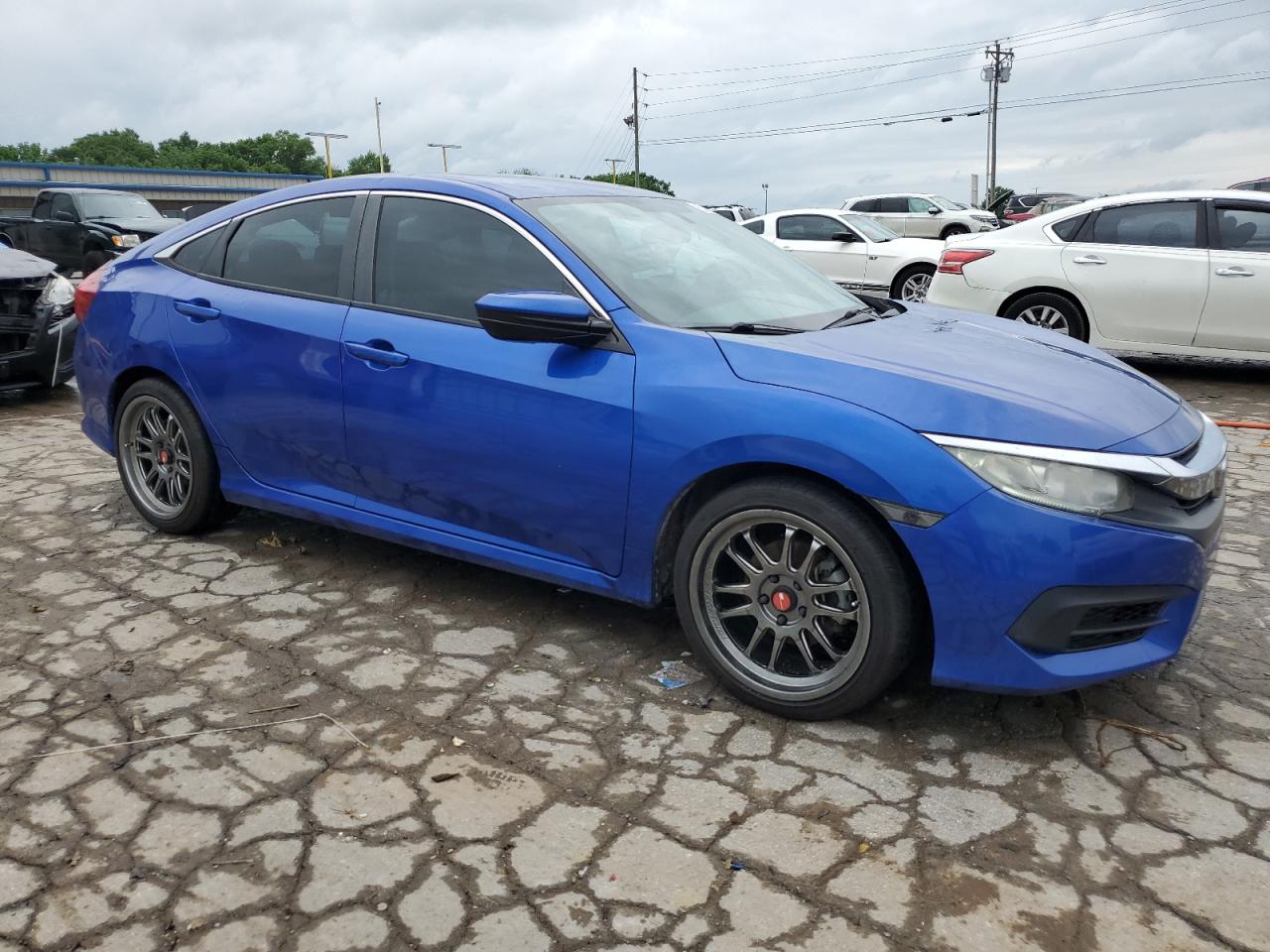 19XFC2F58GE243590 2016 Honda Civic Lx