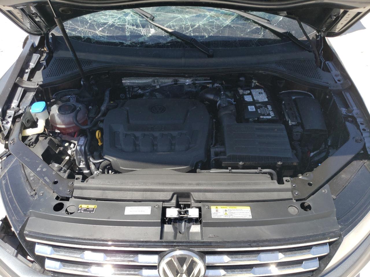 3VV3B7AX2MM103713 2021 Volkswagen Tiguan Se