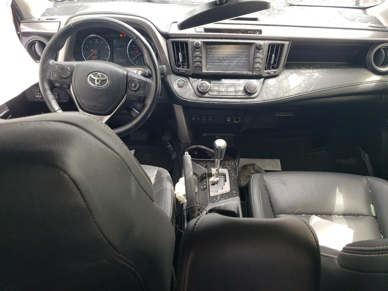 JTMDFREV9HJ161588 2017 Toyota Rav4 Limited