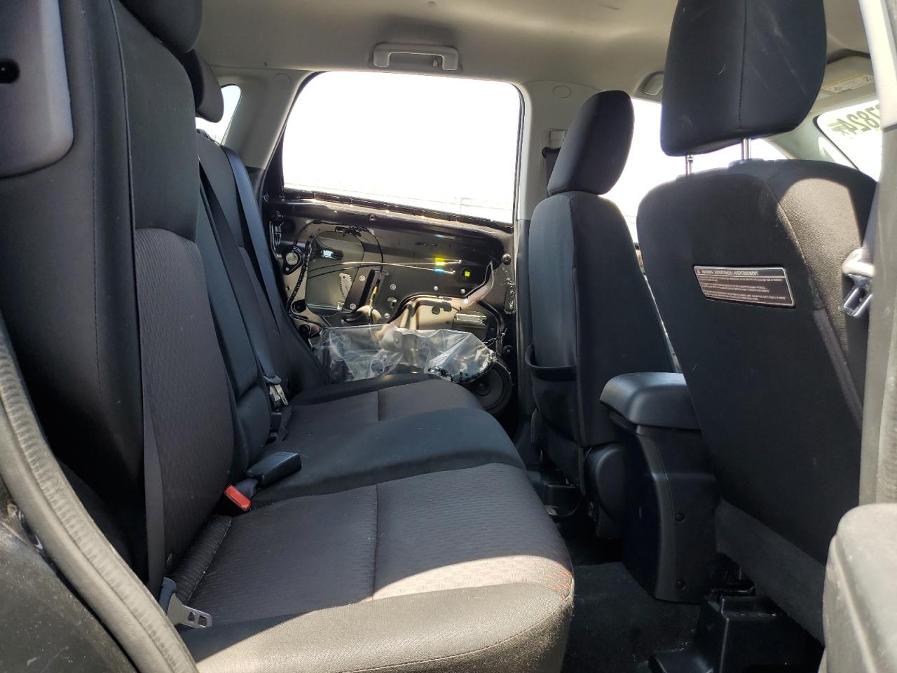 JA4AP3AW0HZ046983 2017 Mitsubishi Outlander Sport Es