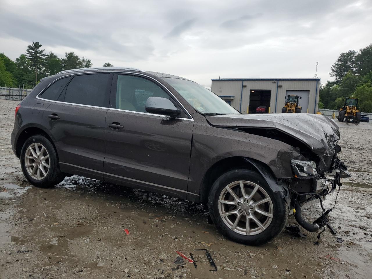 WA1LFAFP7BA026527 2011 Audi Q5 Premium Plus