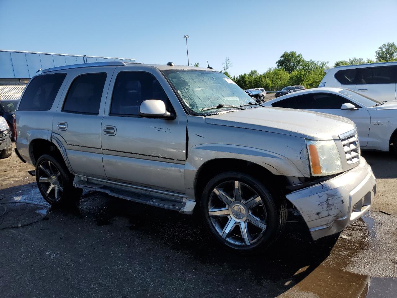 1GYEK63N74R303945 2004 Cadillac Escalade Luxury