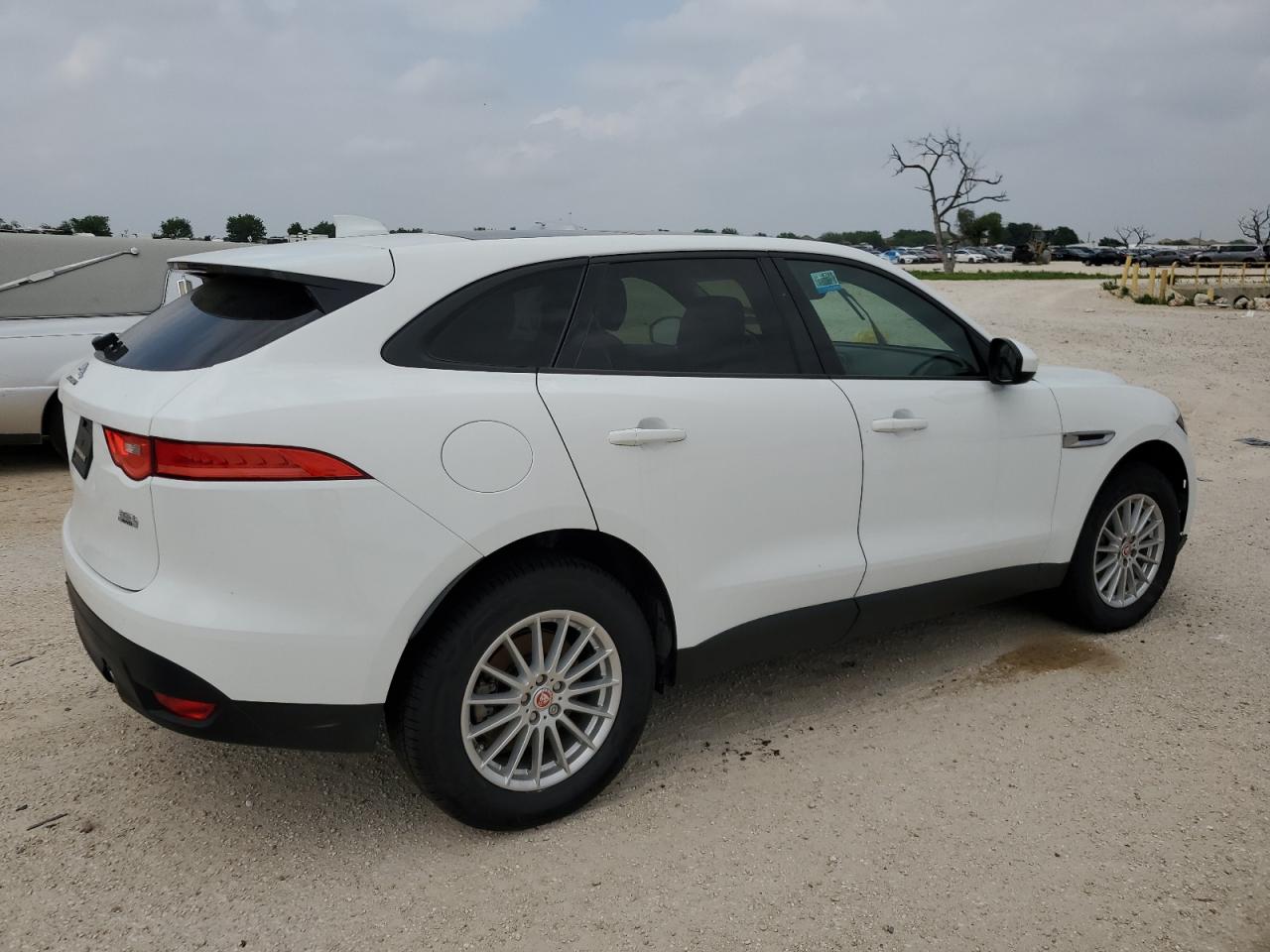 SADCS2BV0HA072998 2017 Jaguar F-Pace