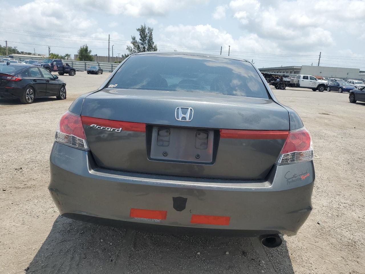 1HGCP2F79AA028563 2010 Honda Accord Ex