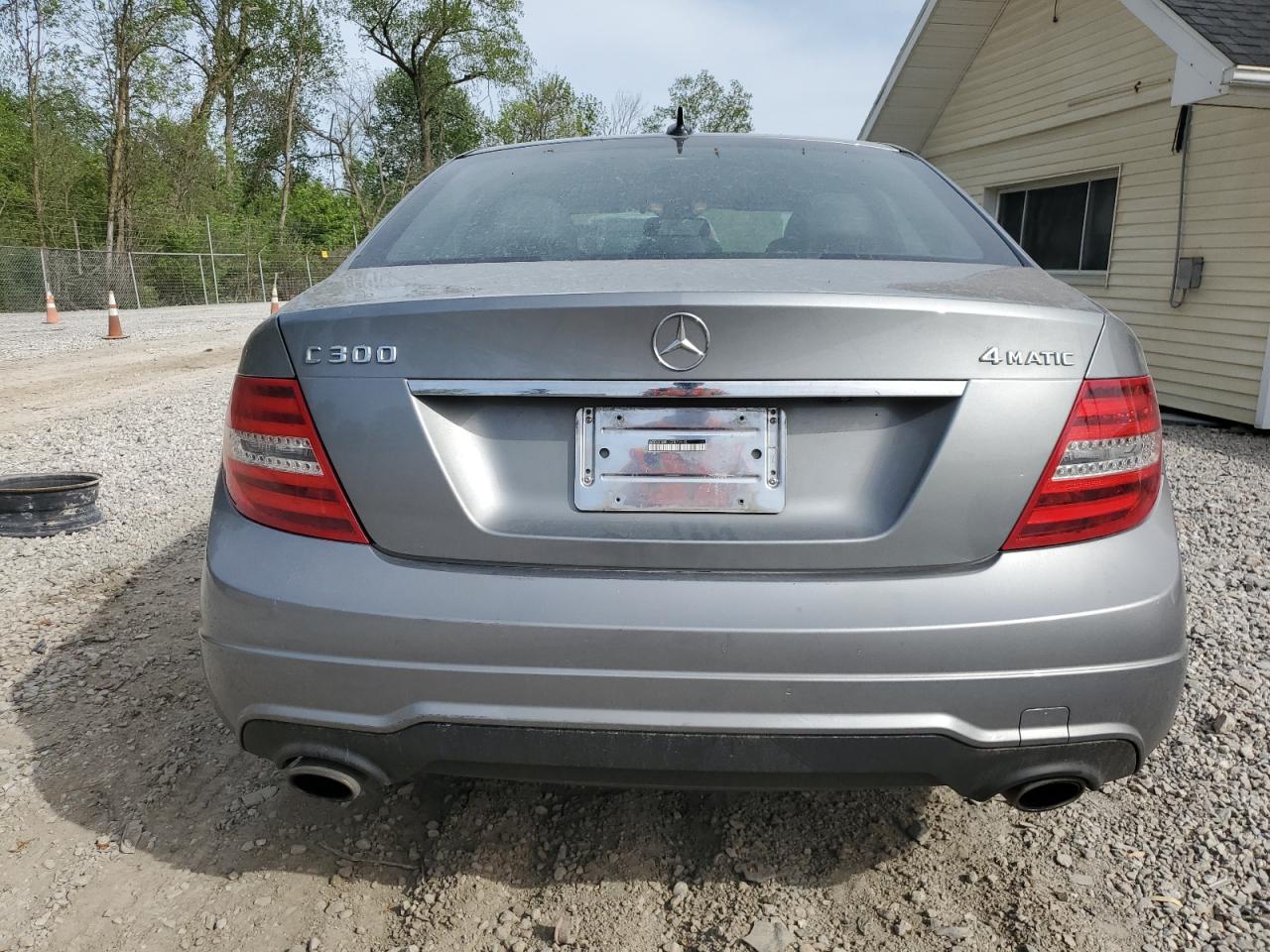 WDDGF8BB1CF872415 2012 Mercedes-Benz C 300 4Matic