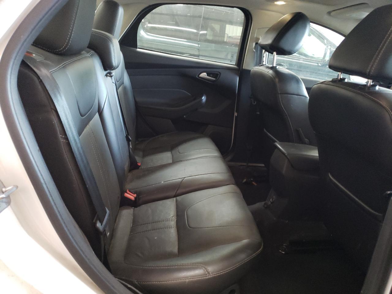 1FADP3F28EL131485 2014 Ford Focus Se