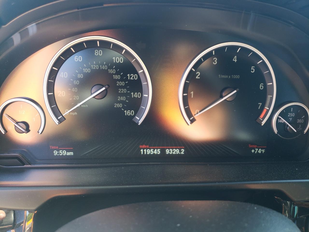 5UXKR0C39H0X82555 2017 BMW X5 xDrive35I