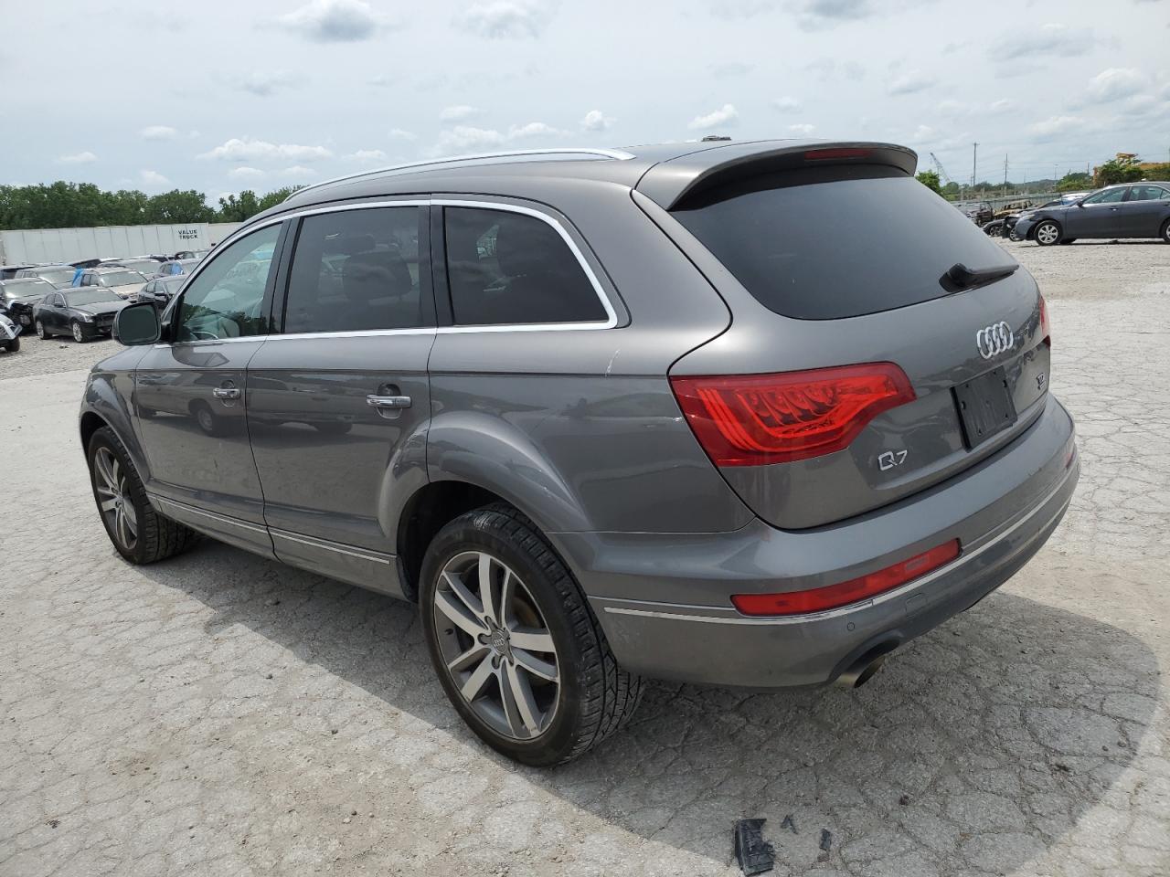 WA1LMAFE2BD005734 2011 Audi Q7 Premium Plus