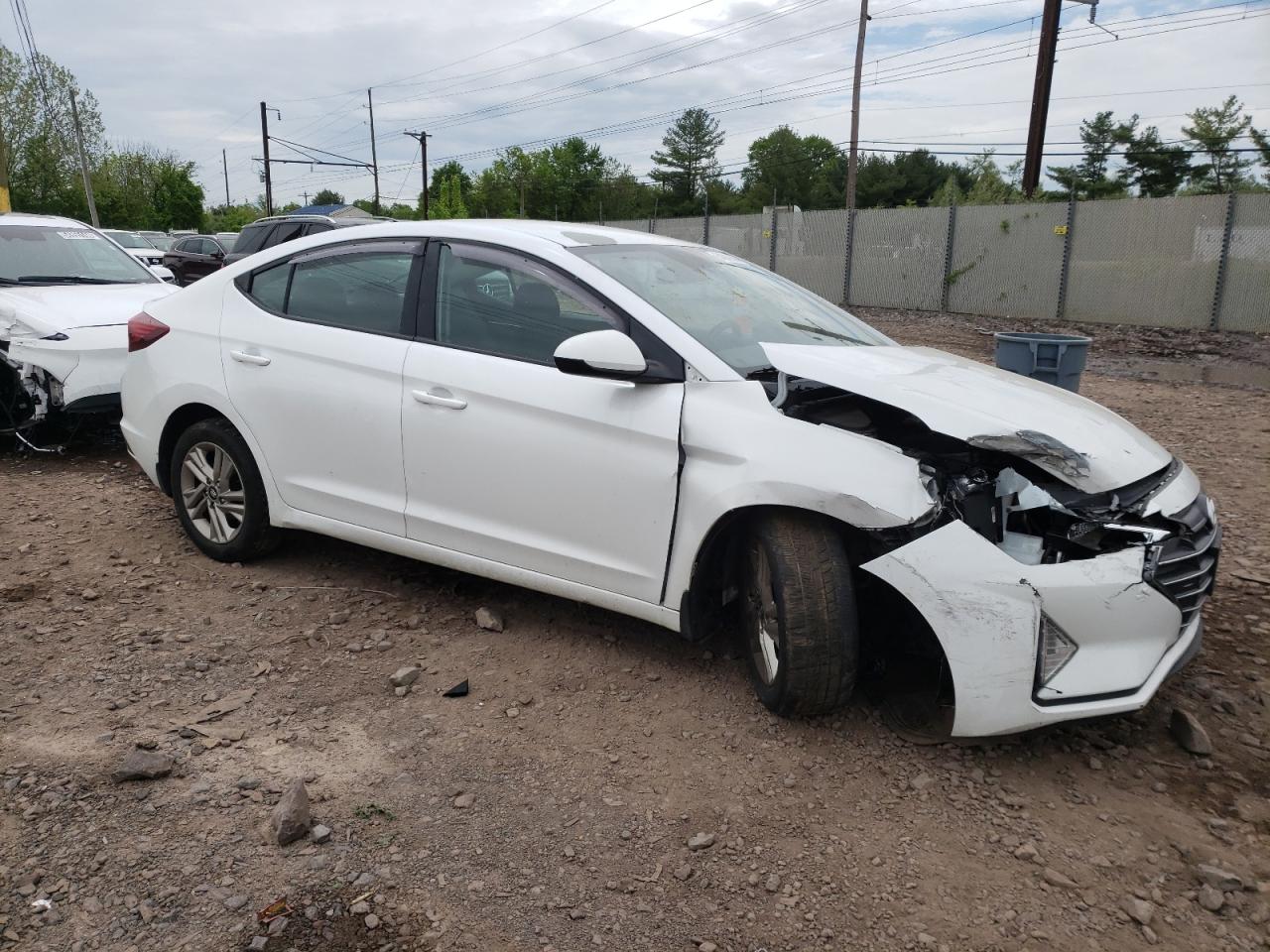 5NPD84LF1KH492996 2019 Hyundai Elantra Sel