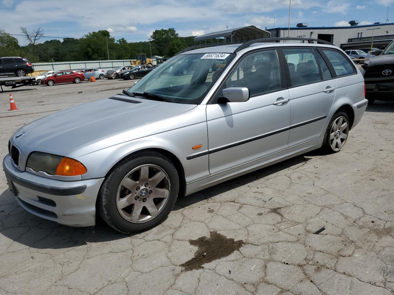 WBAAR3349YJM03102 2000 BMW 323 It