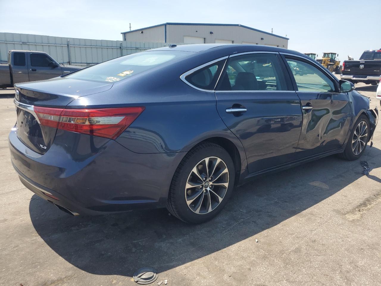 4T1BK1EB7GU208975 2016 Toyota Avalon Xle