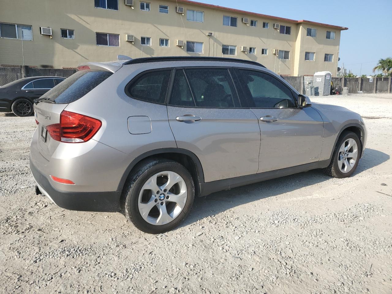 WBAVM1C58FV498979 2015 BMW X1 Sdrive28I