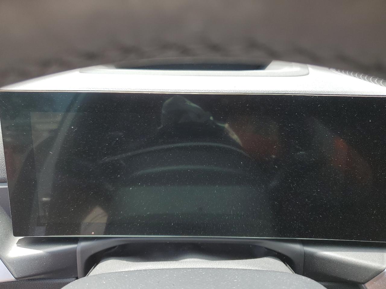 3MW39FF09P8D27779 2023 BMW 330E