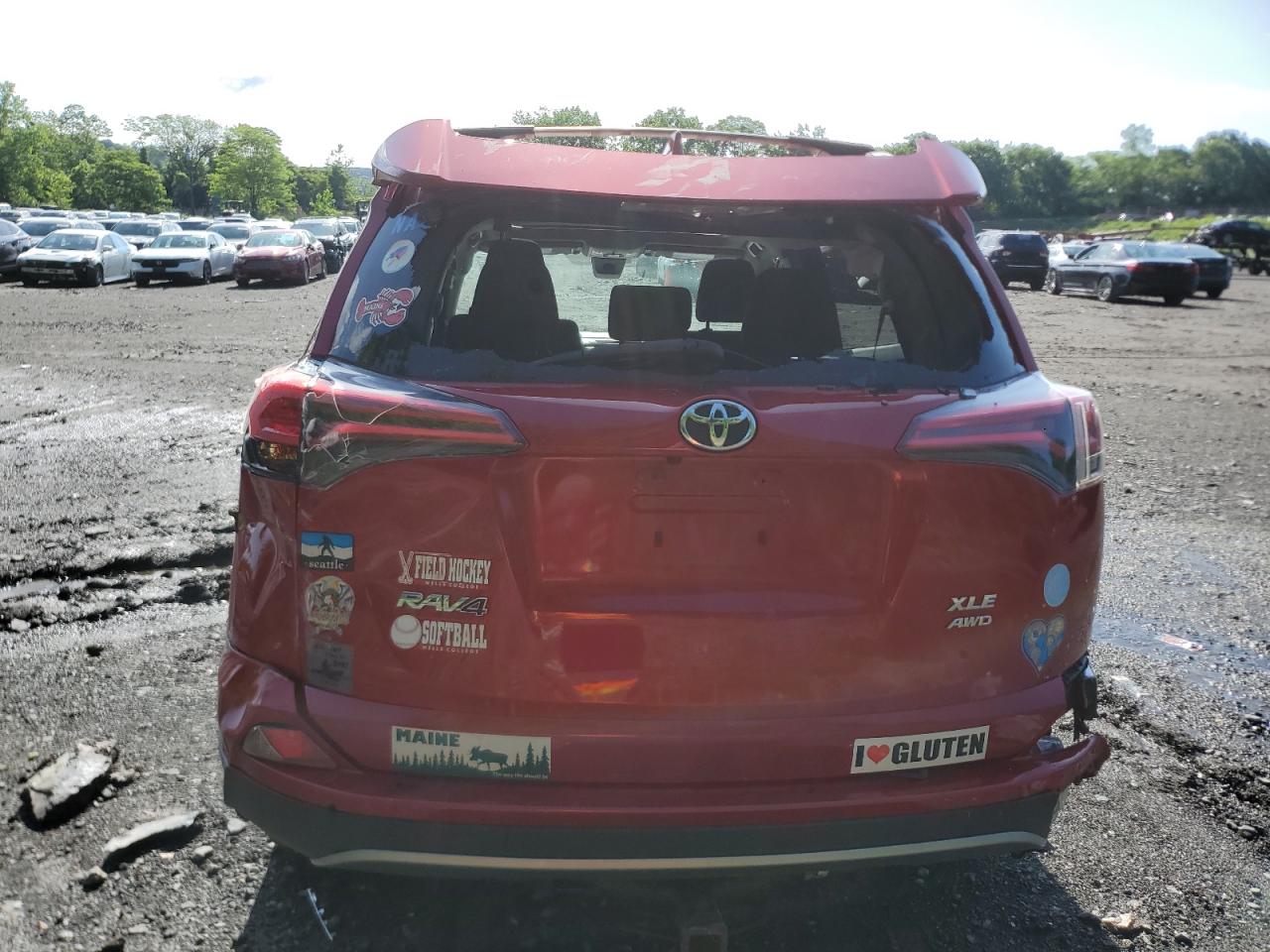 2T3RFREV7HW661692 2017 Toyota Rav4 Xle